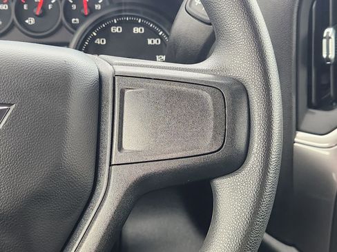 Used 2025 Chevrolet Silverado 1500 Custom image 28