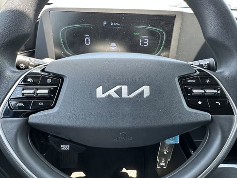 Certified 2023 Kia Niro LX FWD image 24