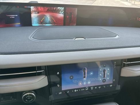 New 2026 Lincoln Navigator L Reserve image 34