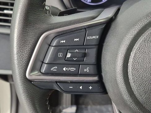 Used 2025 Subaru Outback Premium AWD/4WD image 17