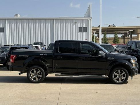 Used 2017 Ford F150 XLT w/ Equipment Group 302A Luxury AWD/4WD image 3