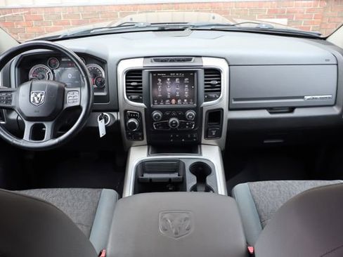 Used 2016 RAM 1500 Big Horn AWD/4WD image 39