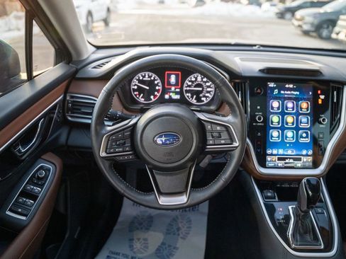 Used 2025 Subaru Outback Touring XT image 15
