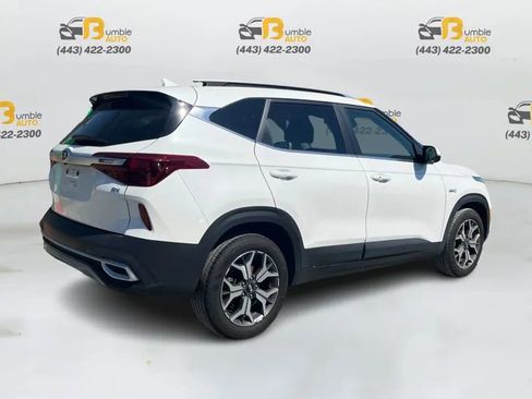Used 2021 Kia Seltos EX AWD/4WD image 5