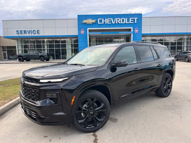New 2027 Chevrolet Traverse RS w/ LPO, Floor Liner Package FWD image 2