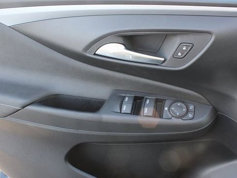 New 2026 Buick Envista Preferred image 14