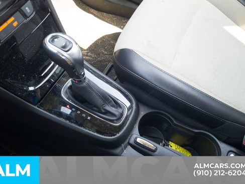 Used 2019 Buick Encore Preferred FWD image 10