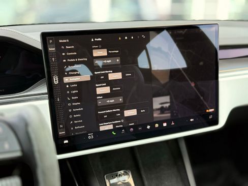 Used 2022 Tesla Model S Plaid AWD/4WD image 50