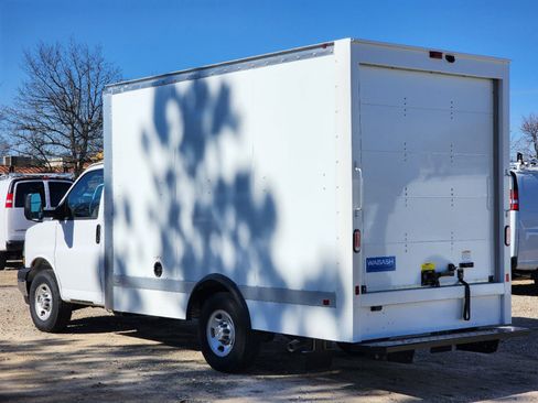New 2024 Chevrolet Express 3500 w/ Power Convenience Package image 11