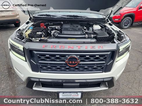Certified 2024 Nissan Frontier PRO-4X w/ Technology Package image 32