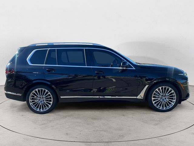 Used 2024 BMW X7 xDrive40i w/ Executive Package AWD/4WD image 4