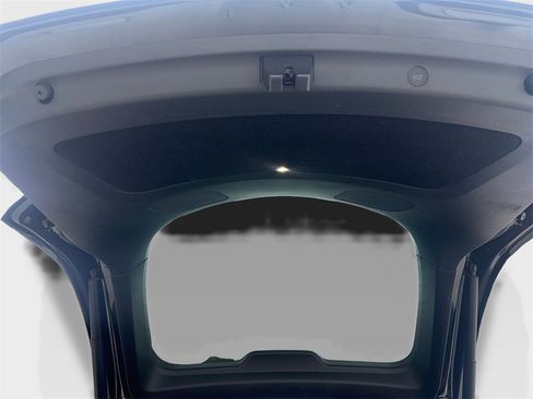 Used 2024 Tesla Model Y Long Range image 77