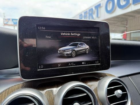 Used 2018 Mercedes-Benz C 300 Sedan image 7
