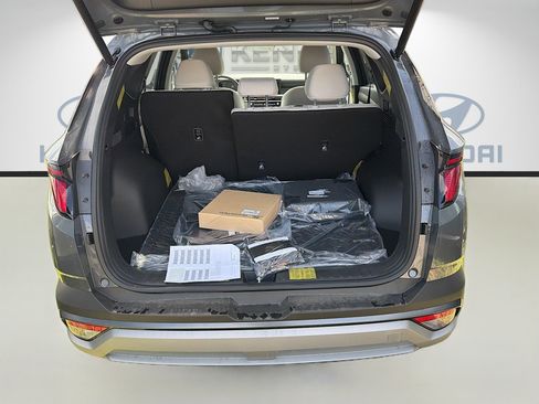 New 2026 Hyundai Tucson SEL FWD image 18
