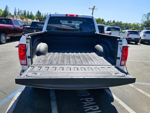 Used 2018 RAM 1500 Tradesman w/ Popular Equipment Group AWD/4WD image 5