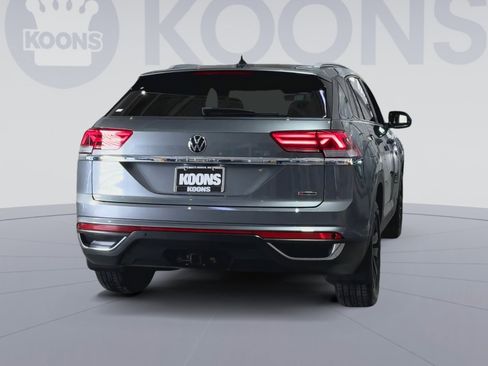 Used 2022 Volkswagen Atlas Cross Sport SE image 10