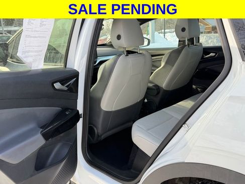 Used 2022 Volkswagen ID.4 Pro S image 26