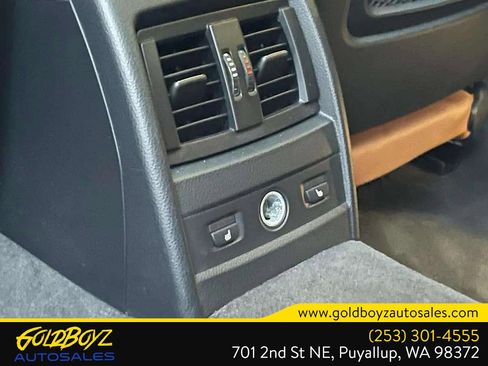 Used 2015 BMW 328i Gran Turismo xDrive image 50