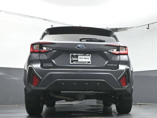 Certified 2025 Subaru Crosstrek 2.5i Premium AWD/4WD image 36