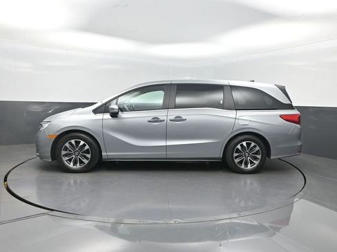 Used 2022 Honda Odyssey EX-L image 2