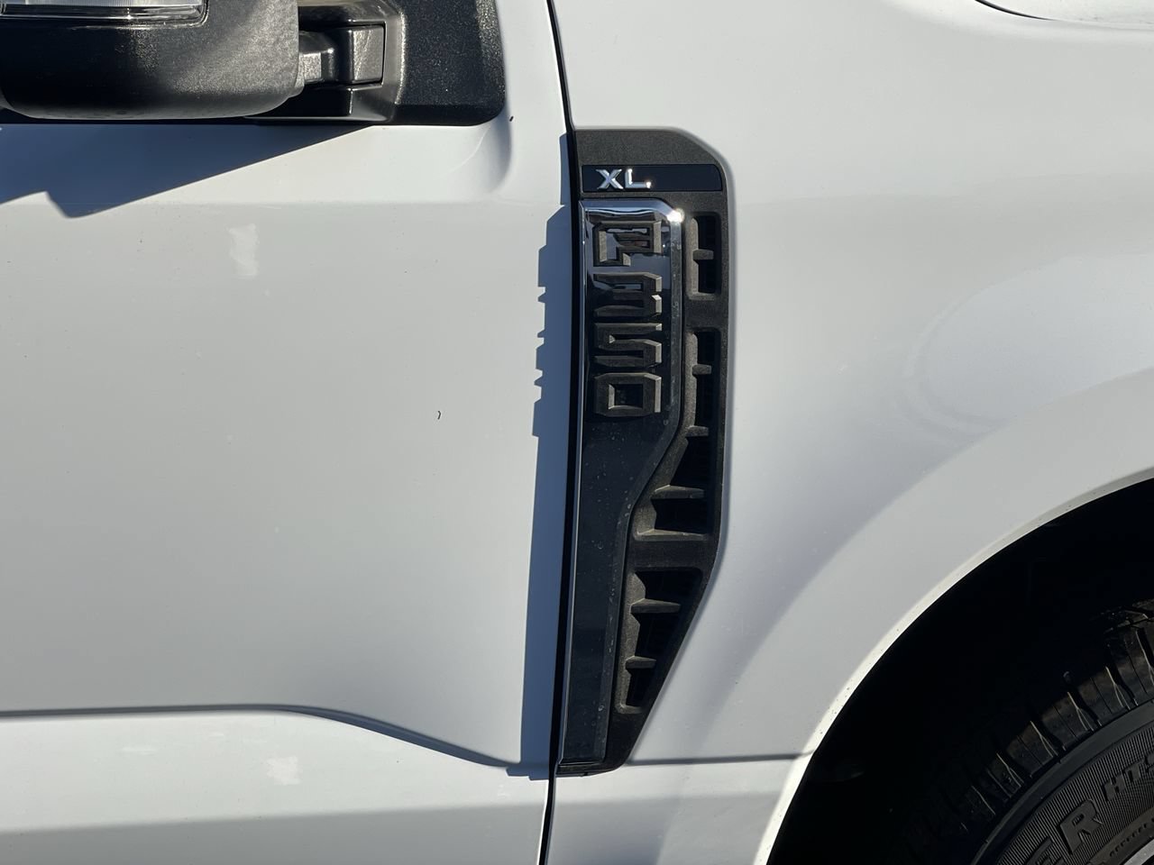 New 2026 Ford F350 XL w/ XL Chrome Package RWD image 8