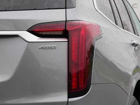 Used 2024 Cadillac XT6 Premium Luxury AWD/4WD image 18