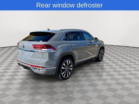 Used 2021 Volkswagen Atlas Cross Sport SEL Premium image 9