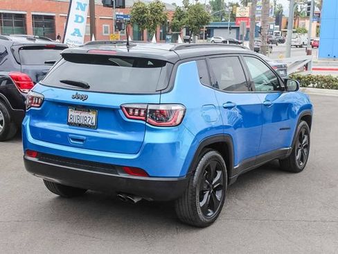 Used 2021 Jeep Compass Latitude FWD image 5