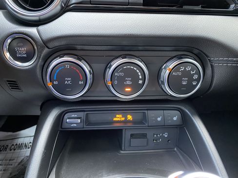 Used 2022 MAZDA MX-5 Miata RF Grand Touring RWD image 26