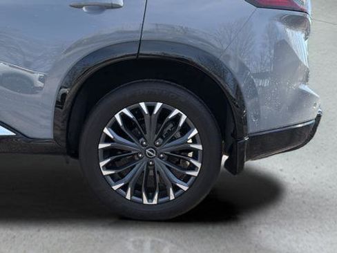 Used 2024 Nissan Rogue Platinum w/ Platinum Premium Package AWD/4WD image 15