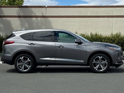 Used 2025 Acura RDX w/ Technology Package AWD/4WD image 3
