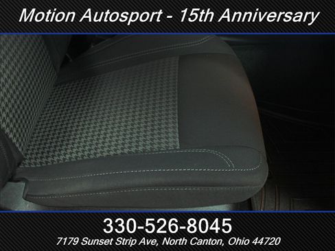 Used 2016 Dodge Challenger R/T w/ Blacktop Package image 38