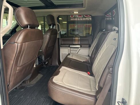 Used 2018 Ford F450 Limited image 21