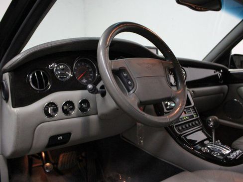 Used 2002 Bentley Arnage T image 6