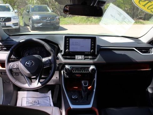 Used 2019 Toyota RAV4 Adventure w/ Cold Weather Package AWD/4WD image 25
