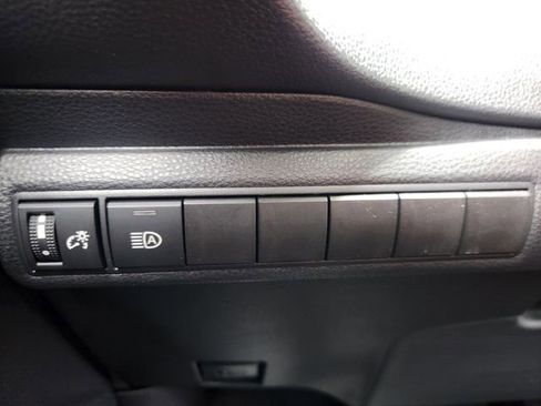 Certified 2025 Toyota Corolla LE image 20