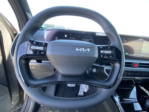 New 2026 Kia Sorento SX Prestige AWD/4WD image 16