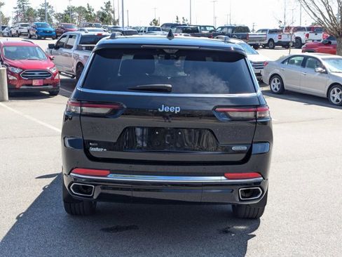 Used 2023 Jeep Grand Cherokee L Overland w/ Luxury Tech Group IV image 5