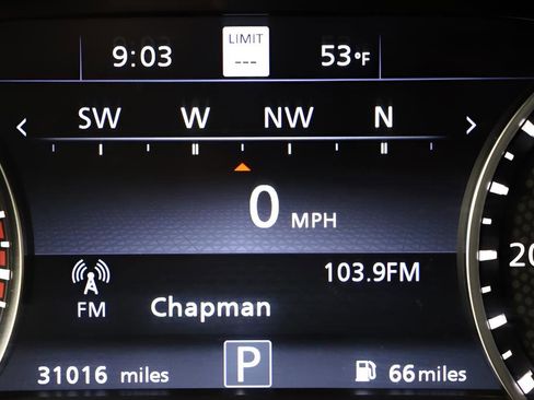 Used 2024 Nissan Armada Platinum w/ Captain's Chairs Package image 21