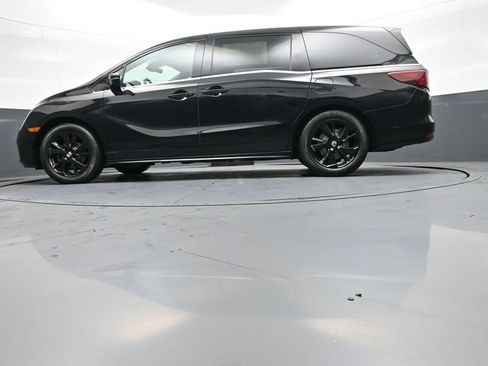 Certified 2023 Honda Odyssey Sport image 35