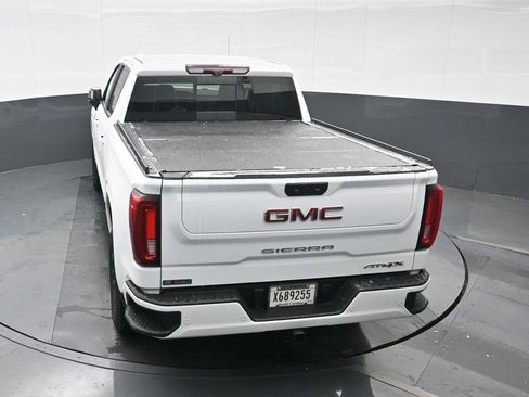 Used 2022 GMC Sierra 1500 AT4X image 19