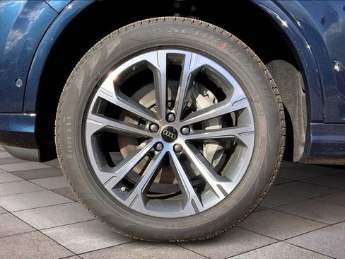 New 2026 Audi Q7 2.0T Premium Plus image 11