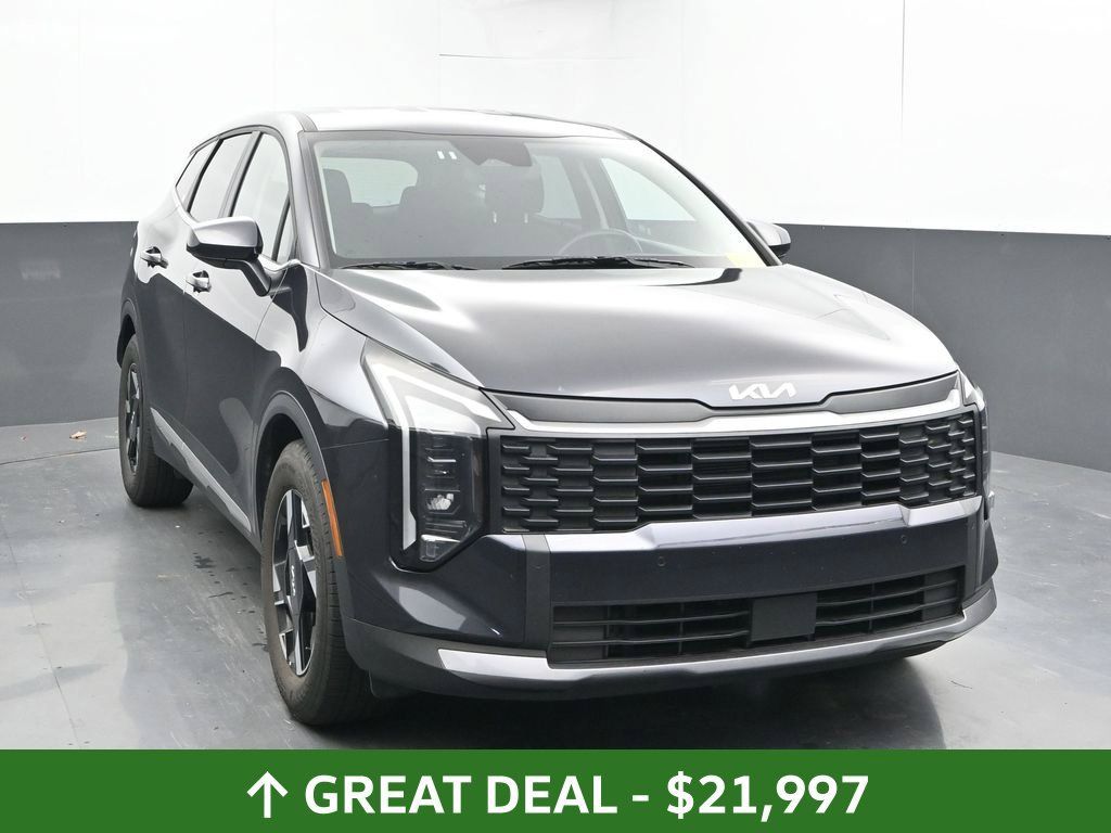 Used 2026 Kia Sportage LX FWD image 7