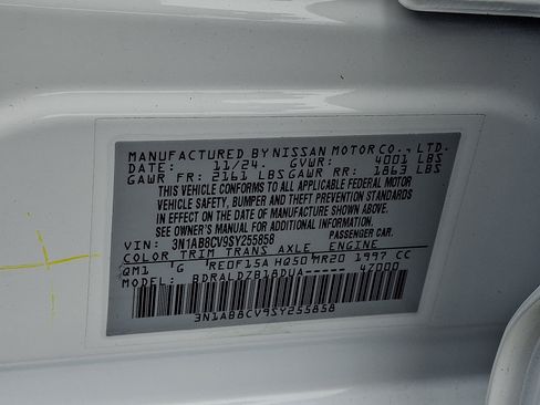 Certified 2025 Nissan Sentra SV FWD image 27