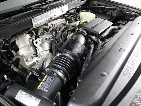 Used 2017 Chevrolet Silverado 2500 LTZ image 17