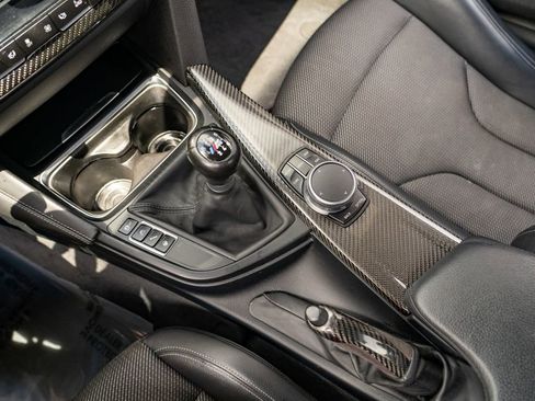 Used 2018 BMW M4 Coupe RWD image 25