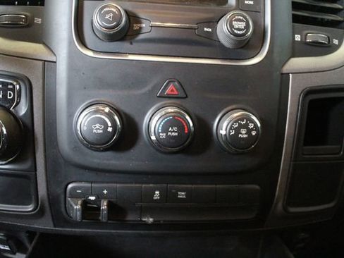 Used 2019 RAM 1500 Tradesman w/ Tradesman SXT Package RWD image 16