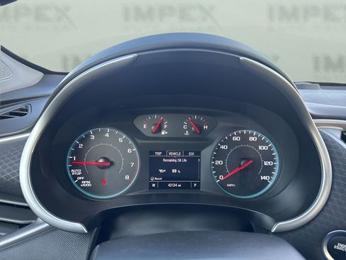 Used 2025 Chevrolet Malibu LT FWD image 20