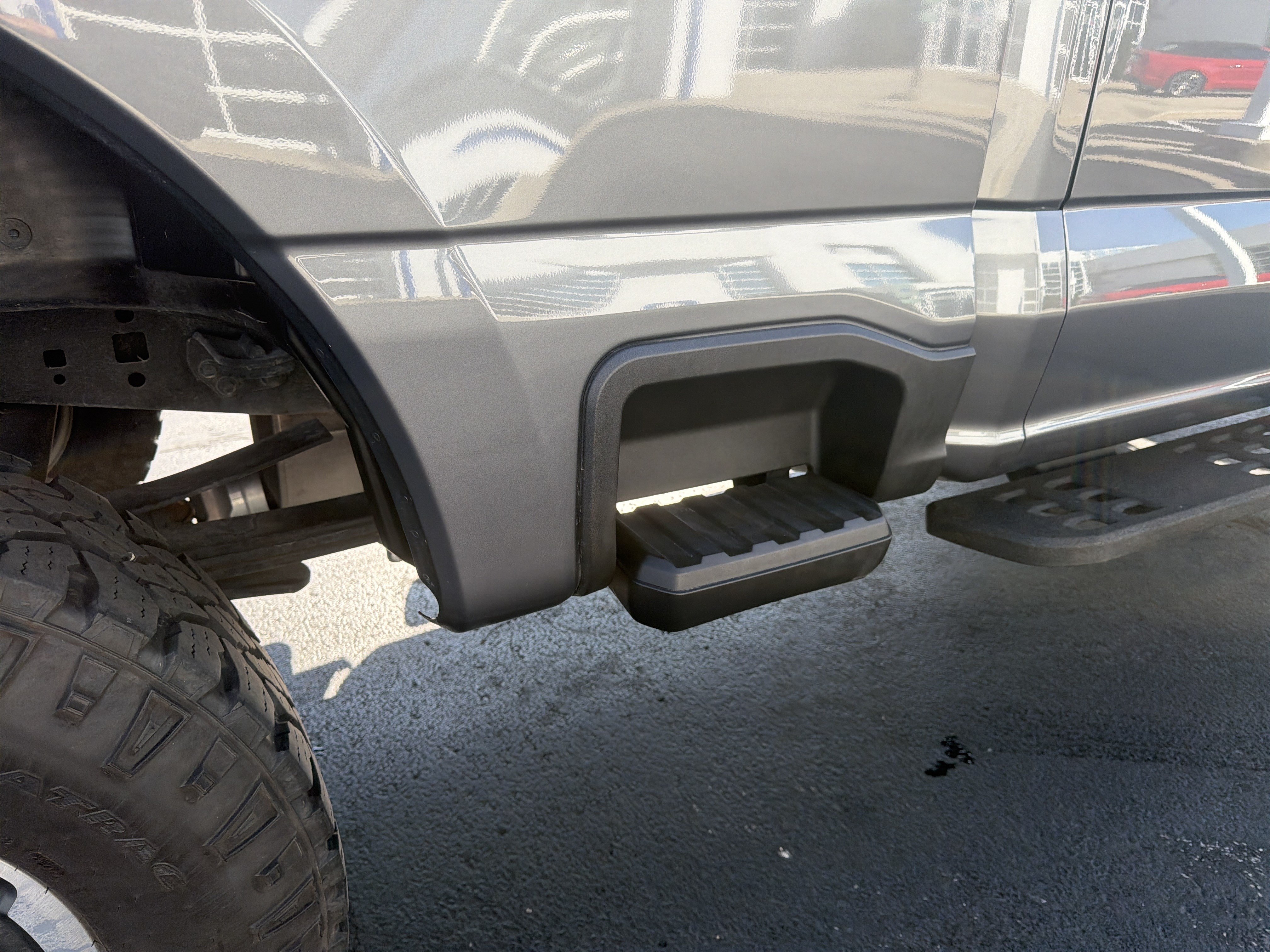 Used 2023 Ford F350 Lariat w/ Lariat Ultimate Package AWD/4WD image 16