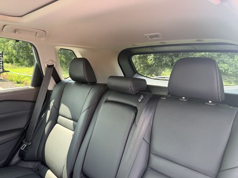 Used 2021 Nissan Rogue SL w/ Premium Package AWD/4WD image 18